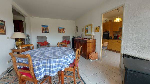 Faire vider un appartement au 3eme étage à Marseille
